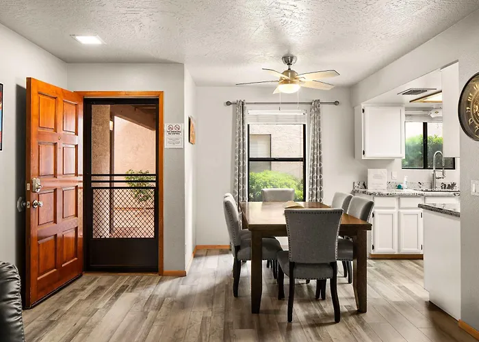 Holiday home Charming With Community & Pool